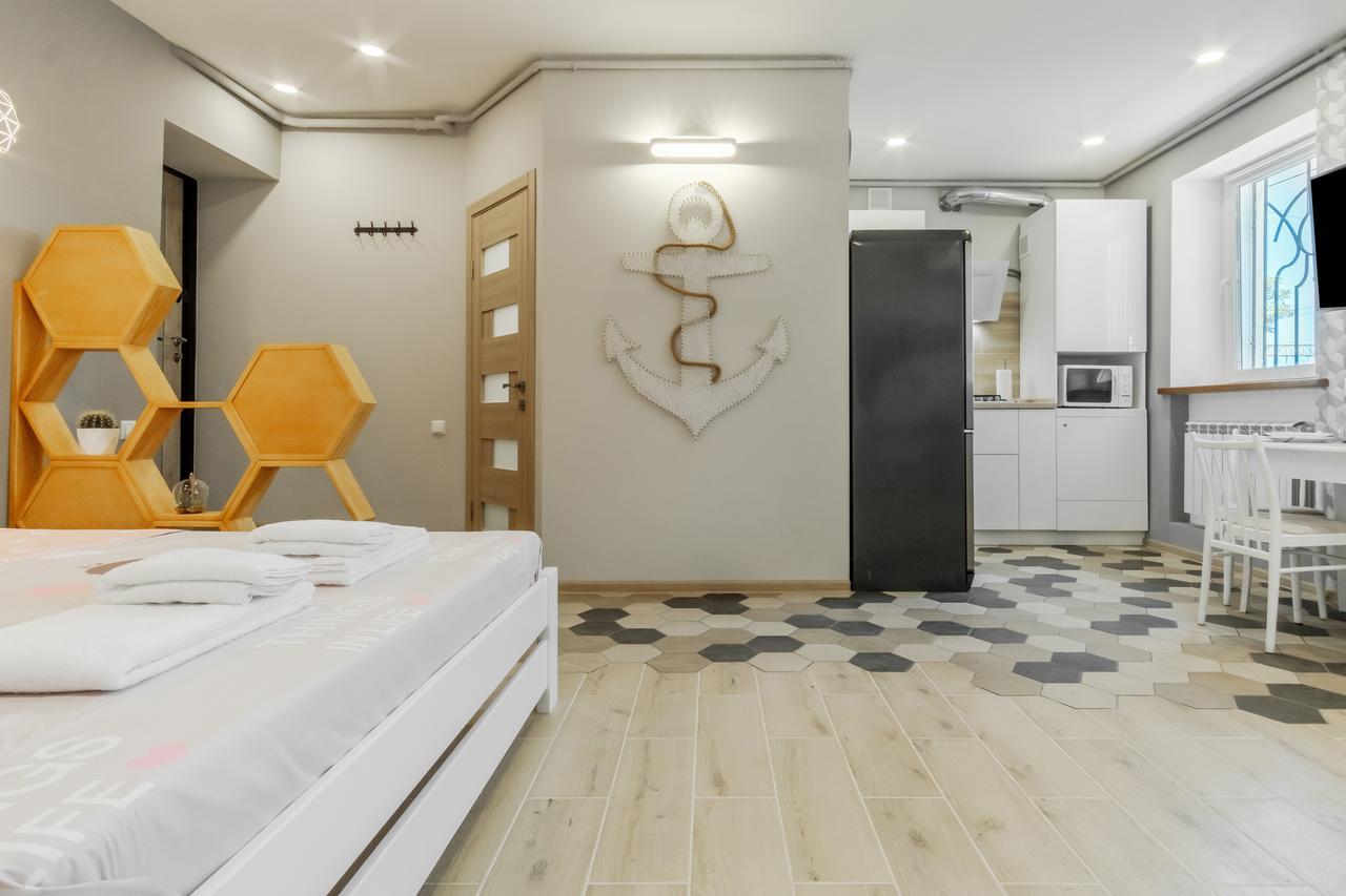 Vip Apartment Blue Whale オデッサ エクステリア 写真